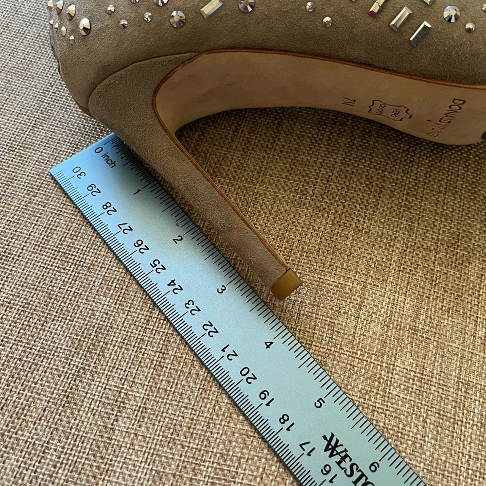 Donald J. Pliner Women's Studded Tan Heels - Picture 5 of 11